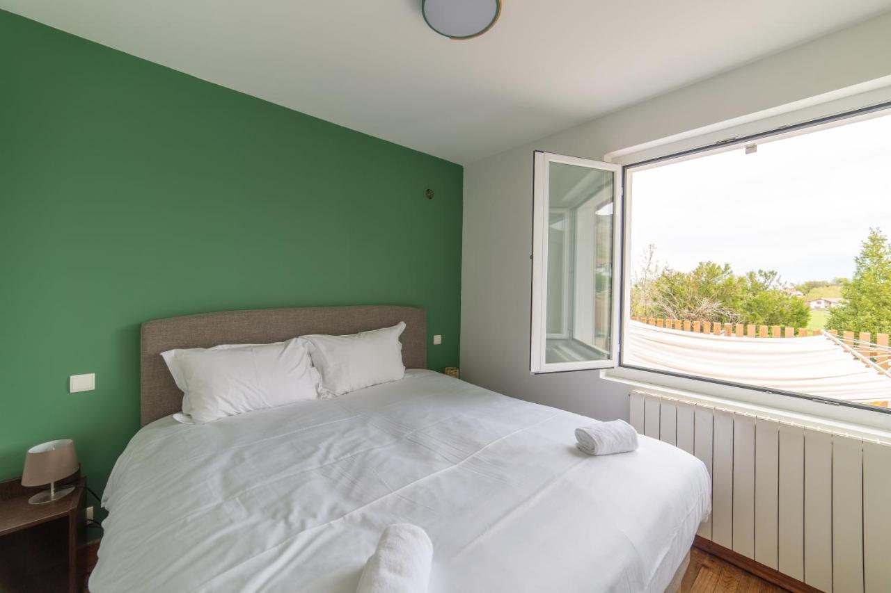 Auberge Trabenia Ascain Δωμάτιο φωτογραφία