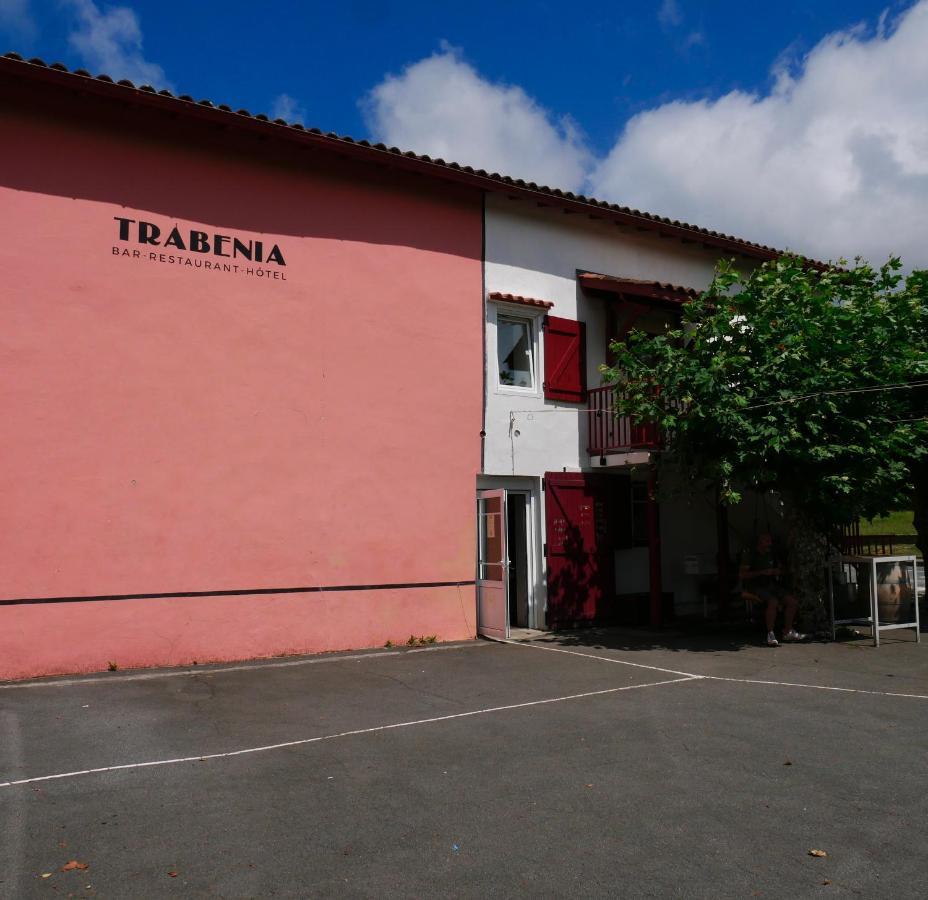 Auberge Trabenia Ascain Εξωτερικό φωτογραφία