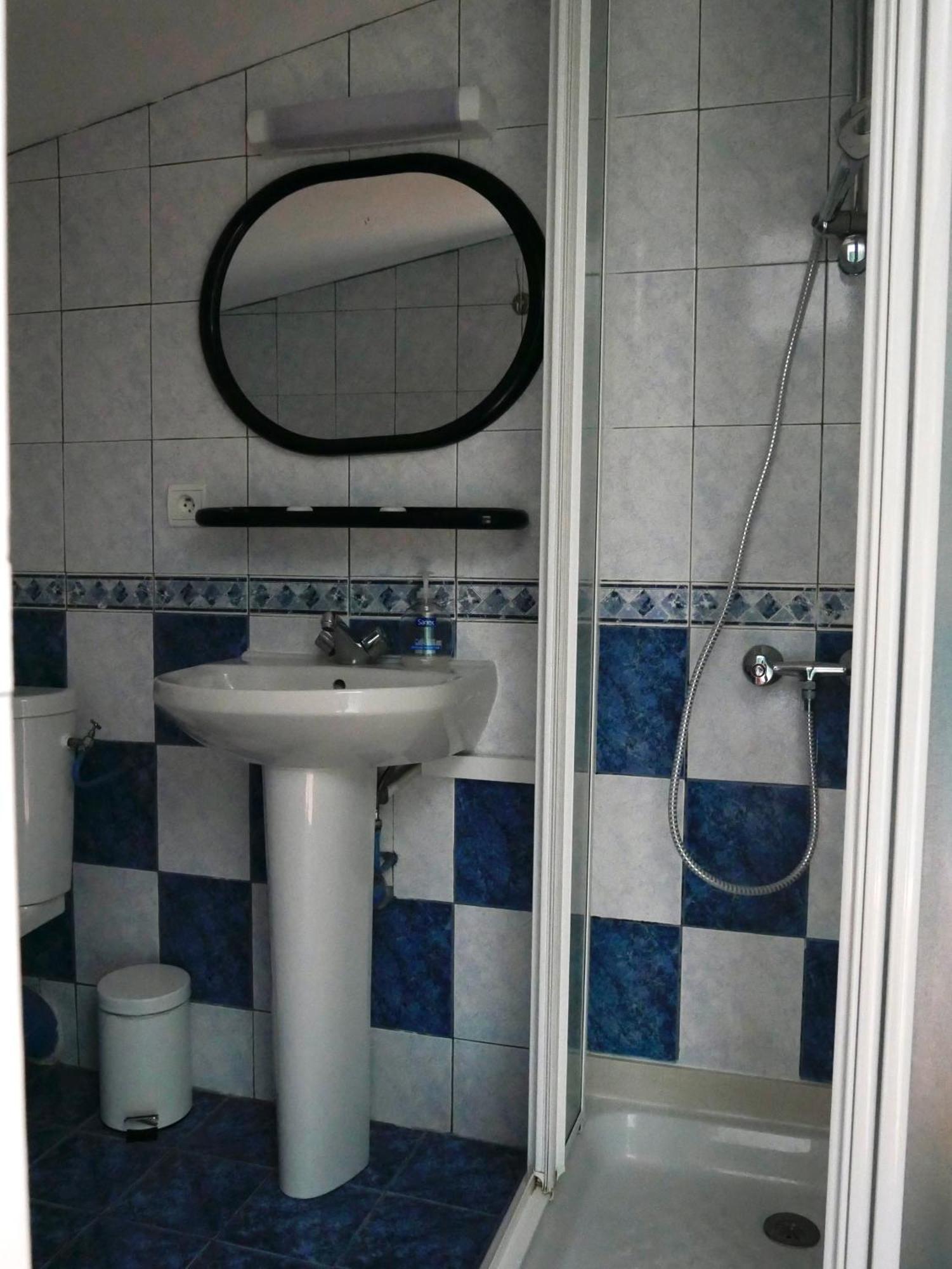 Auberge Trabenia Ascain Δωμάτιο φωτογραφία