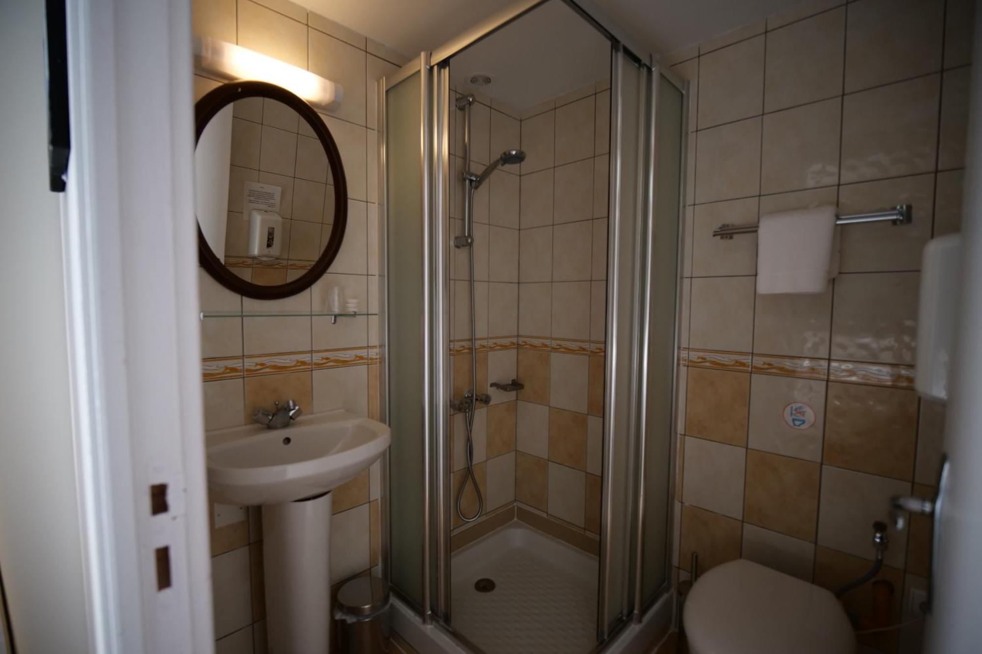 Auberge Trabenia Ascain Δωμάτιο φωτογραφία